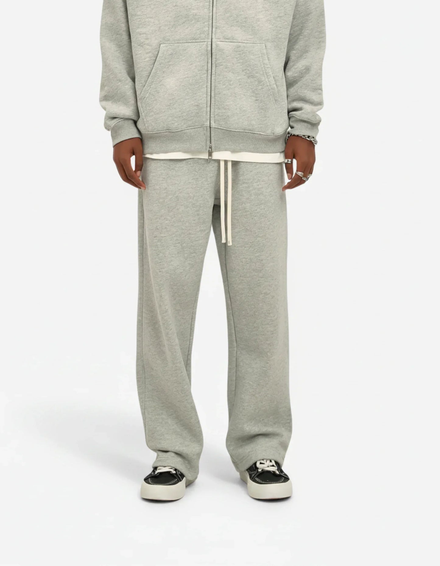 WIDE STACK JOGGER