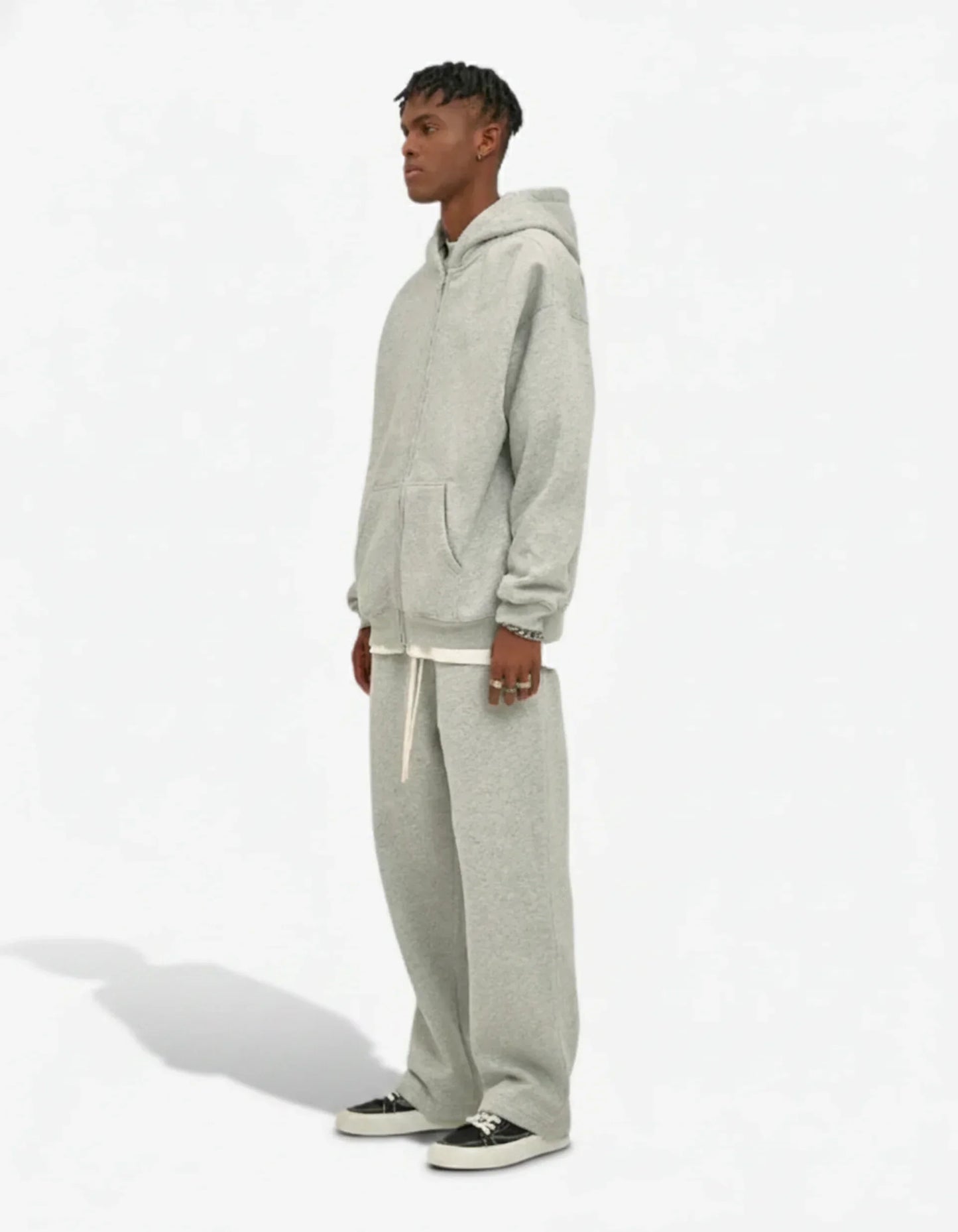 WIDE STACK JOGGER